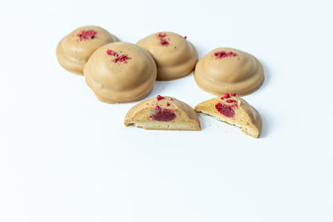 Raspberry & Macadamia Sablé