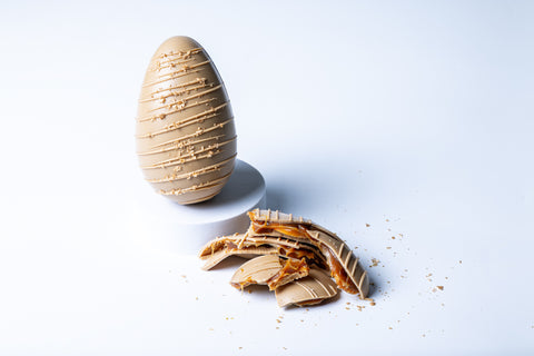 Salted Caramel Sablé Egg - Gold Chocolate
