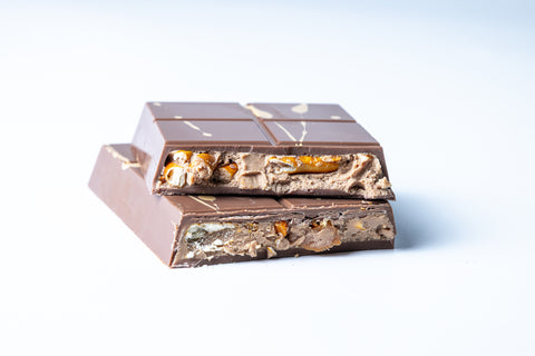 Peanut Butter & Pretzel Brittle Bar
