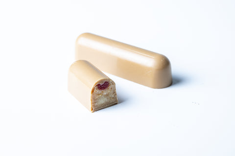Raspberry Macadamia Snack Bar