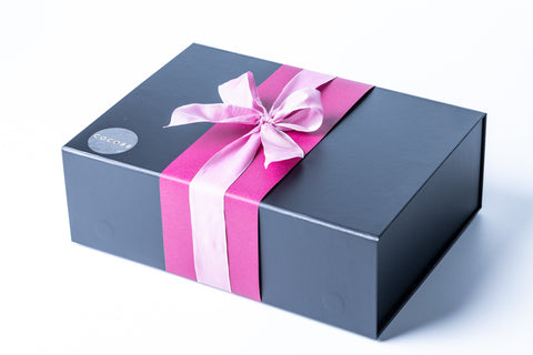 Salted Caramel Sablé Heart Hamper